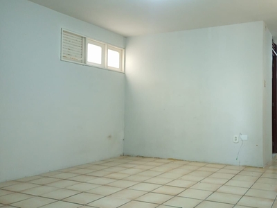 Apartamento em Indianópolis, Caruaru/PE de 130m² 3 quartos para locação R$ 1.000,00/mes