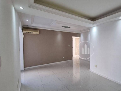 Apartamento em Kobrasol, São José/SC de 74m² 3 quartos à venda por R$ 404.000,00