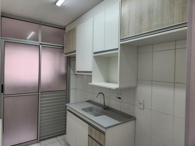 Apartamento em Vila Miriam, Guarulhos/SP de 50m² 2 quartos para locação R$ 1.700,00/mes