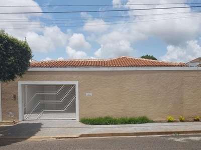 Casa em Amizade, Araçatuba/SP de 250m² 2 quartos à venda por R$ 279.000,00
