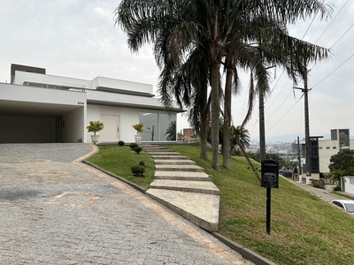 Casa em Bosque das Mansões, São José/SC de 540m² 3 quartos à venda por R$ 5.999.000,00
