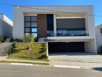 Casa em Centro, Atibaia/SP de 240m² 3 quartos à venda por R$ 1.999.000,00