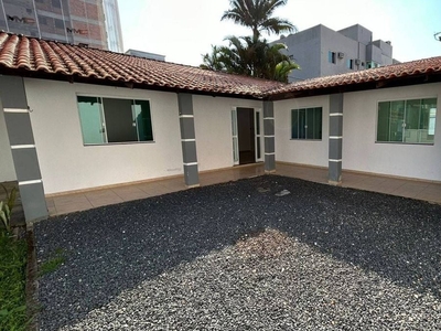 Casa em Dom Bosco, Itajaí/SC de 140m² 2 quartos para locação R$ 3.500,00/mes