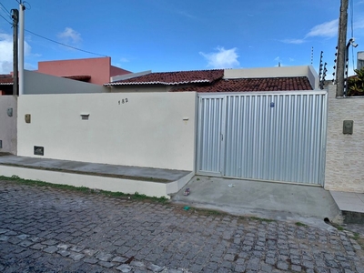 Casa em Emaús, Parnamirim/RN de 70m² 3 quartos à venda por R$ 279.000,00