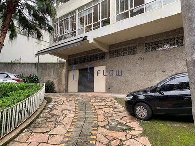 Casa em Higienópolis, São Paulo/SP de 0m² 13 quartos para locação R$ 28.000,00/mes