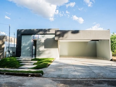 Casa em Ibituruna, Montes Claros/MG de 284m² 3 quartos à venda por R$ 1.349.000,00