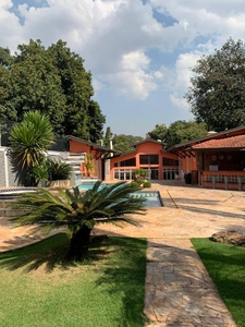Casa em Jardim Paraíso, Jaguariúna/SP de 585m² 5 quartos à venda por R$ 1.599.000,00