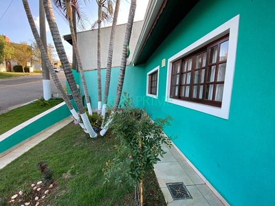 Casa em Jardim Promeca, Várzea Paulista/SP de 210m² 3 quartos à venda por R$ 698.000,00