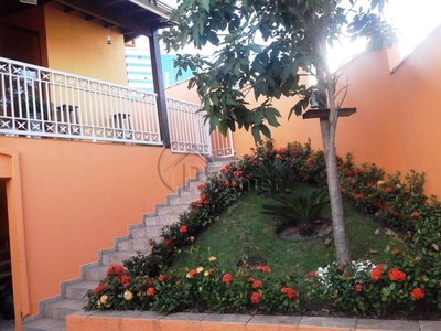 Casa em Vila Homero, Indaiatuba/SP de 225m² 3 quartos à venda por R$ 794.000,00