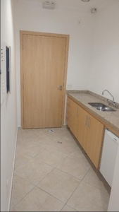 Conjunto em Alphaville, Barueri/SP de 295m² para locação R$ 12.000,00/mes