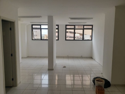 Sala em Vila Nova Cidade Universitária, Bauru/SP de 46m² à venda por R$ 365.000,00 ou para locação R$ 1.700,00/mes