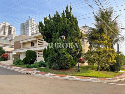 Sobrado em Parque Residencial Alcântara, Londrina/PR de 265m² 3 quartos à venda por R$ 1.699.000,00