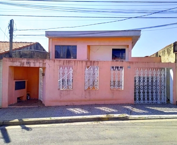 Sobrado em Vila Haro, Sorocaba/SP de 200m² 3 quartos à venda por R$ 499.100,00