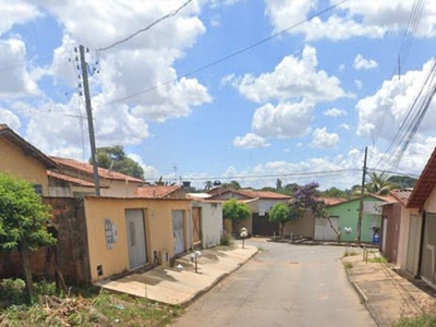 Terreno em Setor Garavelo, Aparecida de Goiânia/GO de 420m² à venda por R$ 212.900,00