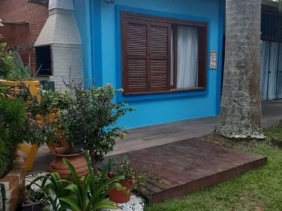 Vendo casa em cachoeira do bom jesus - florianópolis