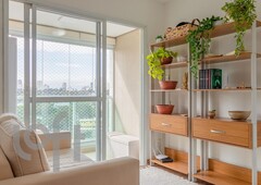 Apartamento à venda em Santo Amaro com 37 m², 1 quarto, 1 vaga