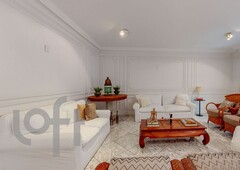 Apartamento à venda em Jardim Paulista com 240 m², 3 quartos, 3 suítes, 4 vagas