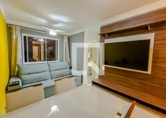 APARTAMENTO no 6º andar com 2 dormitórios