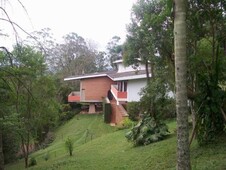 Casa à venda no bairro Jardim Renata em Itapecerica da Serra