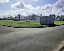 Terreno de esquina dentro de condomínio fechado em Joinville