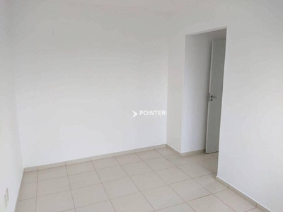 Apartamento com 3 quartos à venda, 74.0m²