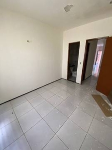 Casa com 2 Quartos à venda, 85m² - Barrocão