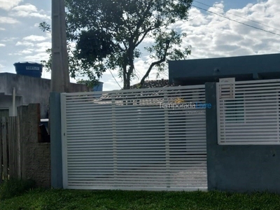 Casa com piscina para Locação de temporada