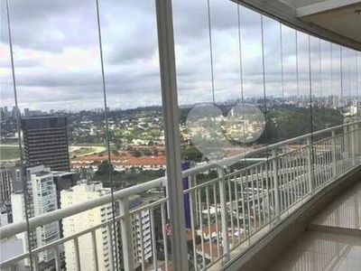 Apartamento para aluguel e venda em Pinheiros - São Paulo - SP