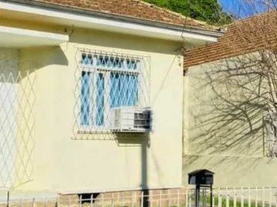 Casa para alugar e vender, 300m² com 2 quartos- Partenon, Porto Alegre