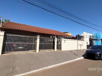 Casa Térrea com 3 Quartos à Venda por R$ 850.000