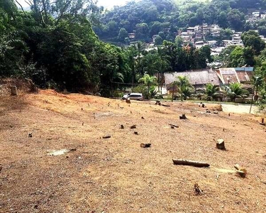 Terreno com 450m² em condomínio de alto padrão