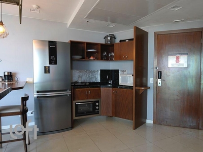 Apartamento à venda em Barra da Tijuca com 55 m², 1 quarto, 1 suíte, 1 vaga