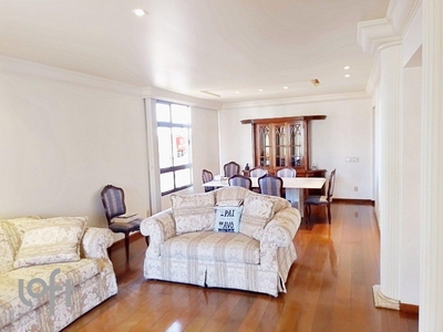 Apartamento à venda em Serra com 190 m², 4 quartos, 1 suíte, 3 vagas