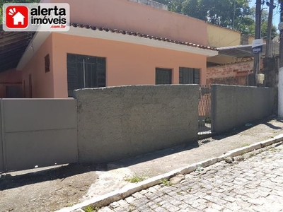 Casa com 2 quartos em RIO BONITO RJ - Caixa Dágua