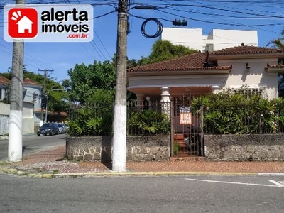 Casa com 3 quartos em RIO BONITO RJ - Centro