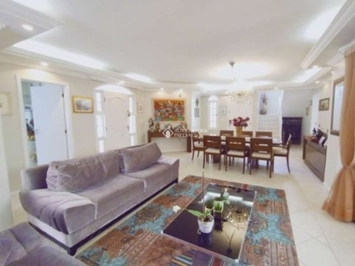 Casa com 4 quartos à venda na avenida ângelo crema, 444, córrego grande, florianópolis, 272 m2 por r$ 2.600.000