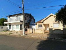 Casa à venda no bairro Centro em São Borja