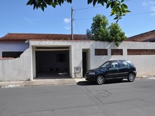 Casa à venda no bairro Vila Cabana em Cananéia