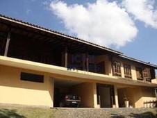 Casa em condomínio à venda no bairro Itapema em Guararema