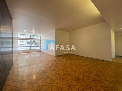 Apartamento amplo ? venda em Copacabana com 164m?, 4 quartos, 1 vaga de garagem | Rio de Janeiro, RJ