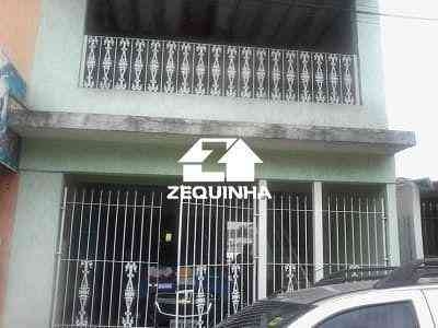 Casa com 3 quartos à venda no bairro Veloso, 199m²