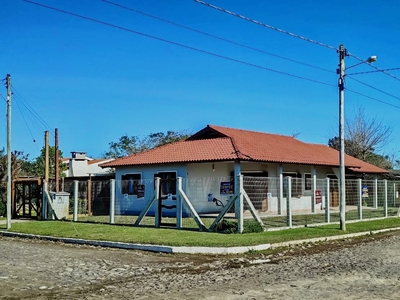 Casa de esquina com 3 dormitórios à venda, Morada do Sol, Imbé, RS