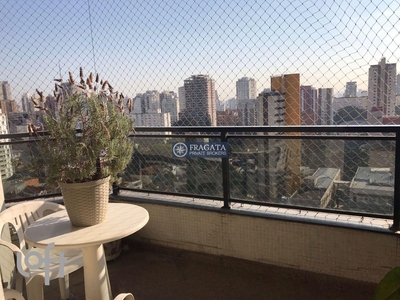 Apartamento à venda em Vila Mariana com 158 m², 3 quartos, 1 suíte, 2 vagas