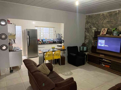 Casa com 3 quartos à venda no bairro Sobradinho, 200m²