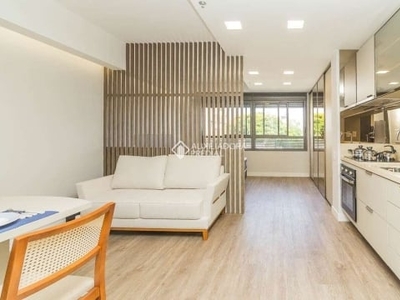 Loft com 1 quarto para alugar na avenida lageado, 615, petrópolis, porto alegre, 43 m2 por r$ 3.900