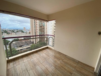 Apartamento com 4 quartos à venda, 85.0m²