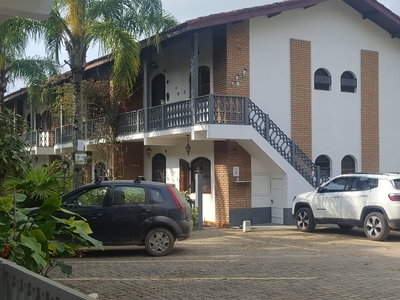 Apartamento em Maranduba, Ubatuba/SP de 64m² 2 quartos à venda por R$ 299.000,00