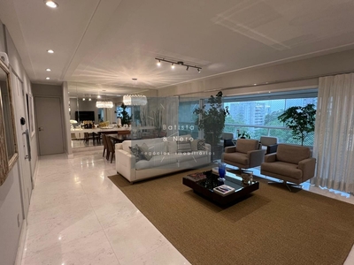 Apartamento em Vila Andrade, São Paulo/SP de 211m² 4 quartos à venda por R$ 2.098.000,00