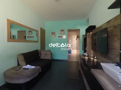 Apartamento em Vila Cloris, Belo Horizonte/MG de 48m² 2 quartos à venda por R$ 148.000,00