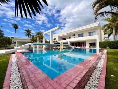 Casa em Acapulco, Guarujá/SP de 1500m² 8 quartos à venda por R$ 13.999.000,00